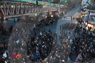 NEWS - Paris: Demonstrationen für "Gerechtigkeit für Theo"