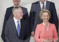 NEWS - Brüssel: NATO-Verteidungs-Ministertreffen