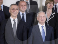 NEWS - Brüssel: NATO-Verteidungs-Ministertreffen