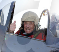 FEATURE - Biggin Hill geht zum 100.Geburtstag in die Luft