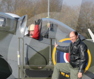 FEATURE - Biggin Hill geht zum 100.Geburtstag in die Luft