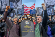 NEWS - USA: In New York wird der 'Präsident' zu Grabe getragen