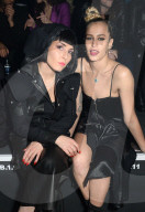 PEOPLE - London Fashion Week: Promis bei Versus Versace 