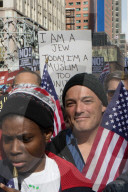 NEWS - "I am Muslim too": Solidaritäts-Proteste in New York: 