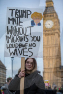 NEWS - London: Proteste gegen geplanten Besuch von Donald Trump