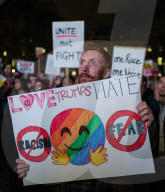 NEWS - London: Proteste gegen geplanten Besuch von Donald Trump