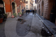 NEWS - Italien: Taxifahrer streiken - Gewaltsame Proteste in Rom