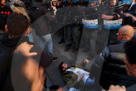 NEWS - Italien: Taxifahrer streiken - Gewaltsame Proteste in Rom