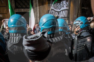 NEWS - Italien: Taxifahrer streiken - Gewaltsame Proteste in Rom