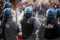 NEWS - Italien: Taxifahrer streiken - Gewaltsame Proteste in Rom