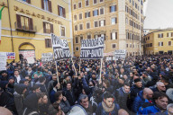 NEWS - Italien: Taxifahrer streiken - Gewaltsame Proteste in Rom