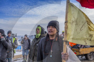 NEWS - Dakota Pipeline: Polizei räumt 'Standing Rock' Protestcamp