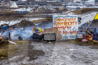 NEWS - Dakota Pipeline: Polizei räumt 'Standing Rock' Protestcamp