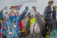 NEWS - Dakota Pipeline: Polizei räumt 'Standing Rock' Protestcamp