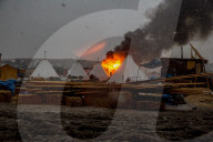 NEWS - Dakota Pipeline: Polizei räumt 'Standing Rock' Protestcamp