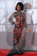 PEOPLE - Brit Award 2017: Promis auf dem Roten Teppich