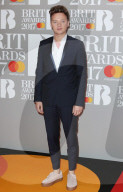 PEOPLE - Brit Award 2017: Promis auf dem Roten Teppich