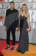 PEOPLE - Brit Award 2017: Promis auf dem Roten Teppich