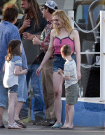 EXKLUSIV - Elle Fanning bei Dreharbeiten zu 'Galveston'  Elle Fanning in Georgia