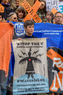 NEWS - New York: Demonstrationen gegen die Dakota Pipeline