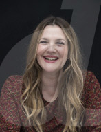 PORTRAIT - Drew Barrymore 