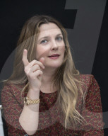 PORTRAIT - Drew Barrymore 