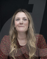 PORTRAIT - Drew Barrymore 