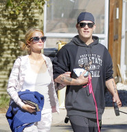 EXKLUSIV - Paris Hilton und Chirs Zylka turteln in Los Angeles