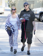 EXKLUSIV - Paris Hilton und Chirs Zylka turteln in Los Angeles