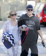 EXKLUSIV - Paris Hilton und Chirs Zylka turteln in Los Angeles