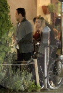 EXKLUSIV - Hilary Duff im Ausgang mit angeklgtem Ex-Gatten Mike Comrie