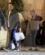 EXKLUSIV - Hilary Duff im Ausgang mit angeklgtem Ex-Gatten Mike Comrie