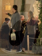 EXKLUSIV - Hilary Duff im Ausgang mit angeklgtem Ex-Gatten Mike Comrie