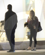 EXKLUSIV - Hilary Duff im Ausgang mit angeklgtem Ex-Gatten Mike Comrie
