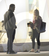 EXKLUSIV - Hilary Duff im Ausgang mit angeklgtem Ex-Gatten Mike Comrie