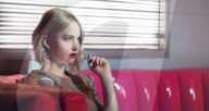 PEOPLE - Knallig und rot: Jennifer Lawrence für Dior-Lippenstift