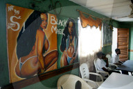 REPORTAGE - Prostitution in Lagos: Viele Frauen sind HIV positiv