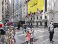 NEWS - New York: Rasanter Börsenstart für "Snapchat"