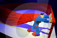 FEATURE - Superhelden aus Lego - Ausstellung in London