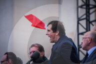 NEWS - Paris: Francois Fillon spricht auf dem Trocadéro zu seinen Anhängern