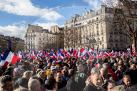 NEWS - Paris: Francois Fillon spricht auf dem TrocadÃ©ro zu seinen AnhÃ¤ngern