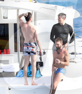 EXKLUSIV - Neil Patrick Harris und David Burtka tanken Sonne auf der Yacht