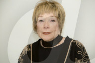 PORTRAIT - Shirley Maclaine