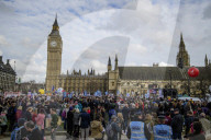 NEWS - London: Demonstrationen gegen die Kürzung des 'National Health Service'