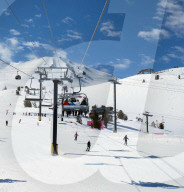 FEATURE - Schneefall in der Sierra Nevada