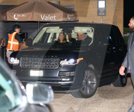 EXKLUSIV - Jennifer Aniston hat's lustig auf der Autofahrt