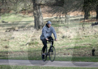 EXKLUSIV - David Beckham filmt einen Werbespot im Park