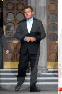 PEOPLE - Liebes-Aus mit Ehefrau: Dianas Butler Paul Burrell heiratet einen Mann
