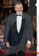 PEOPLE - Liebes-Aus mit Ehefrau: Dianas Butler Paul Burrell heiratet einen Mann