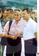 PEOPLE - Liebes-Aus mit Ehefrau: Dianas Butler Paul Burrell heiratet einen Mann